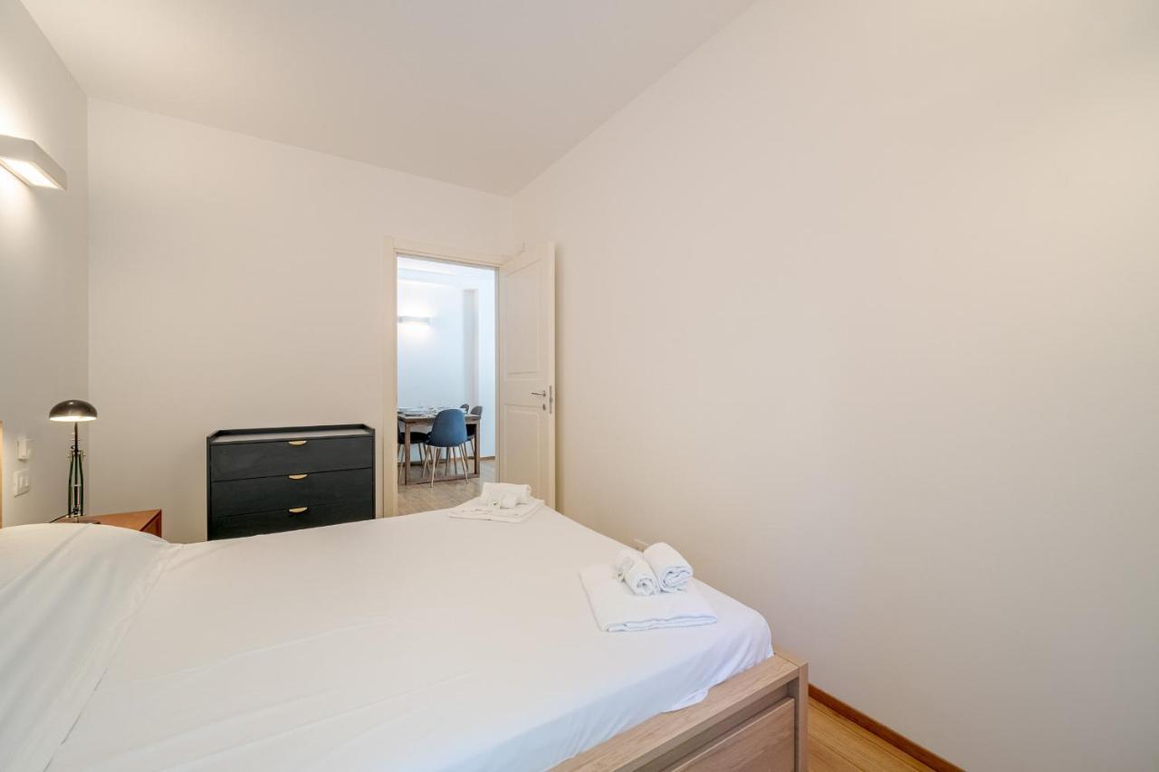 Dei Mille Roomy Flat Genoa