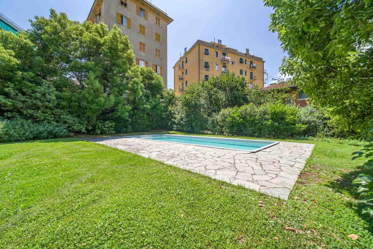 Dei Mille Roomy Flat Apartment Genoa