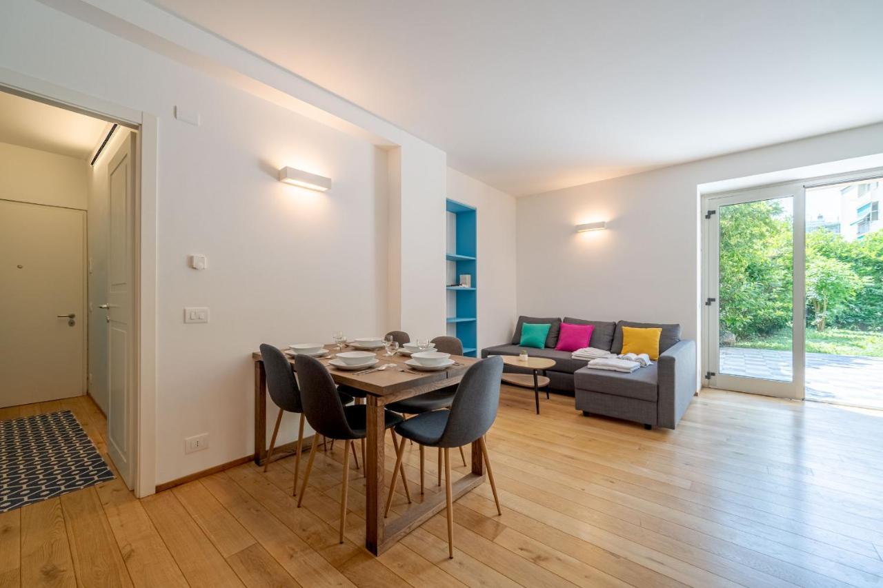 Apartment Dei Mille Roomy Flat *